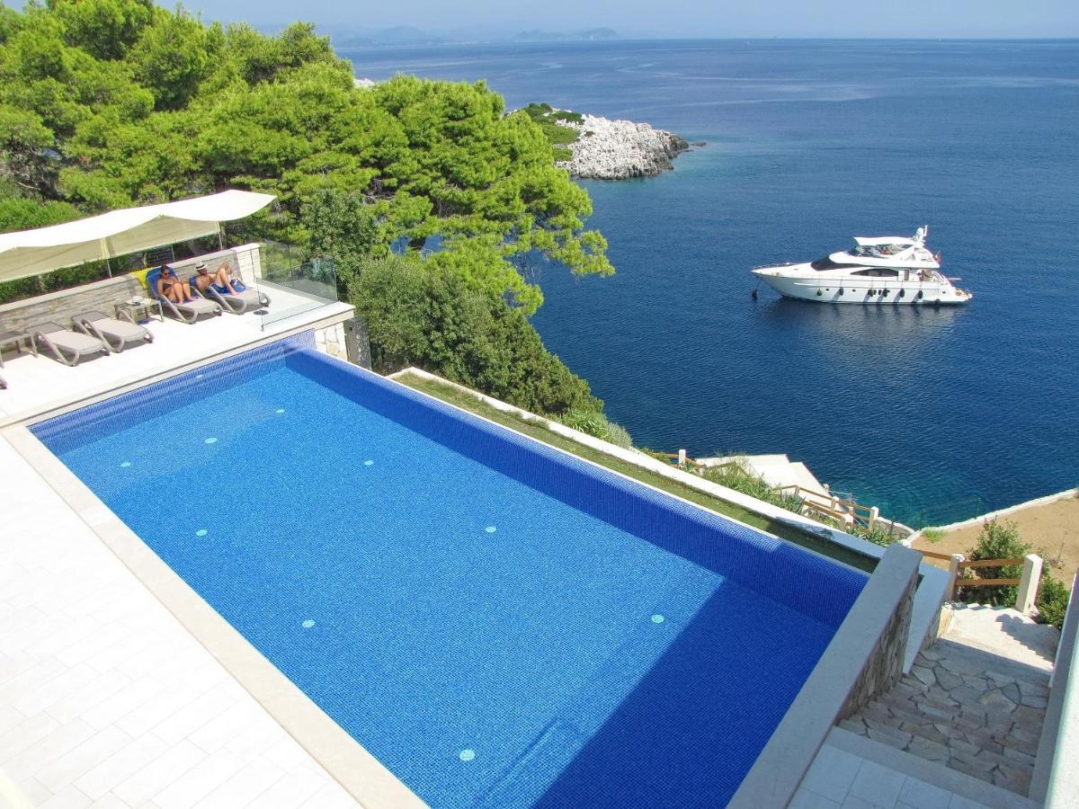 Villa Mirosa Saplunara Εξωτερικό φωτογραφία