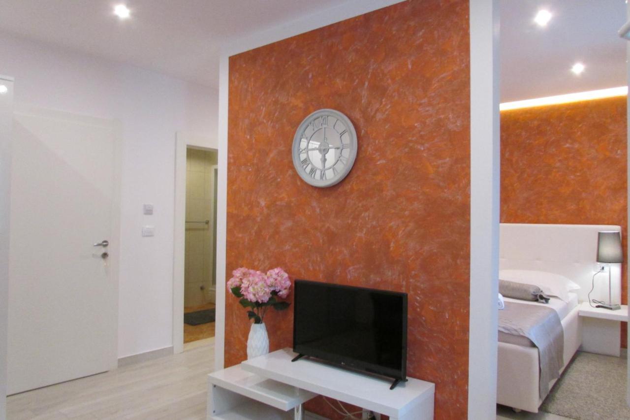 Villa Mirosa Saplunara Εξωτερικό φωτογραφία