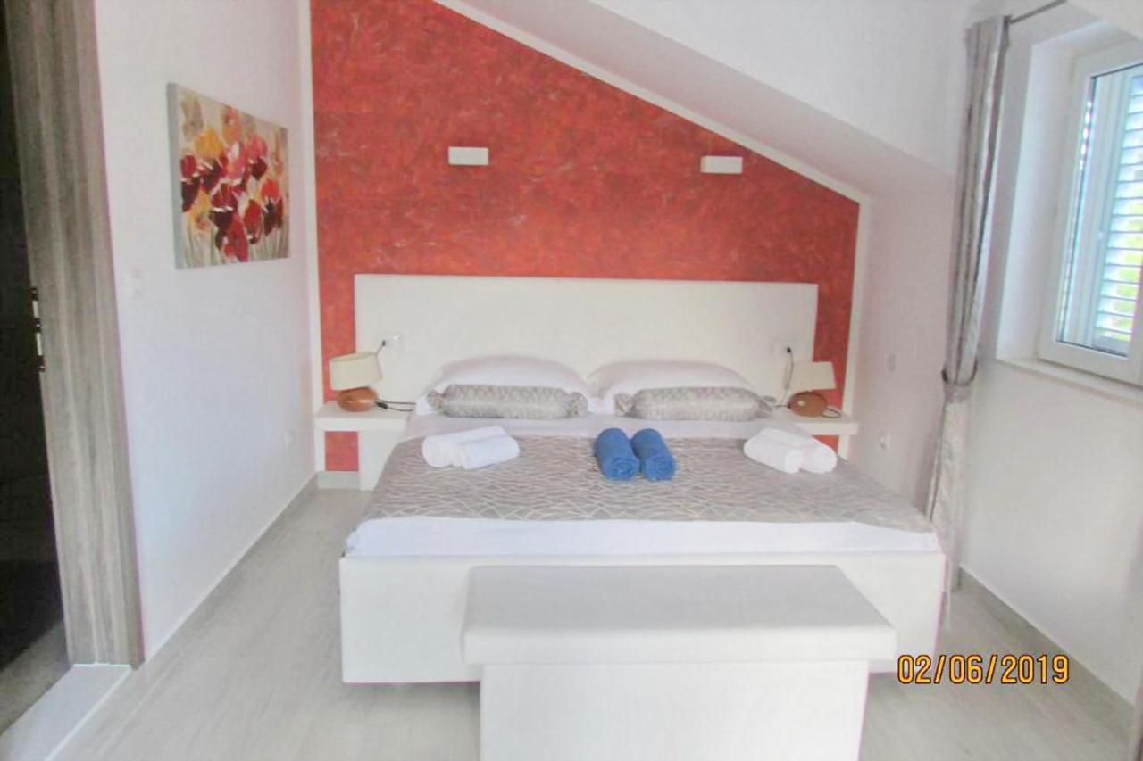Villa Mirosa Saplunara Εξωτερικό φωτογραφία